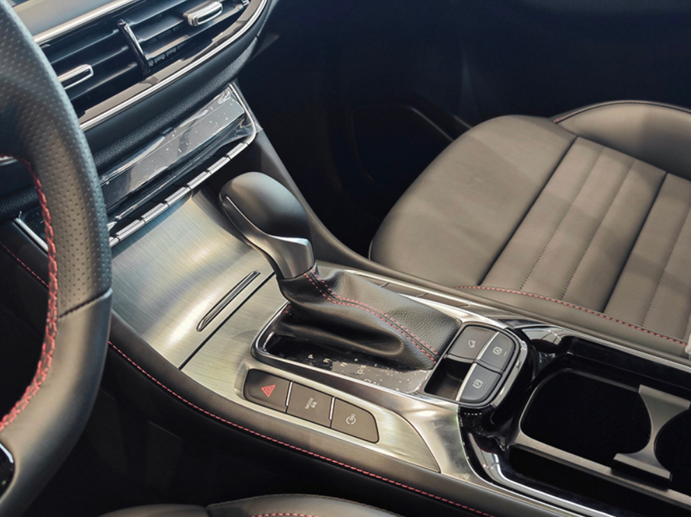 Trải nghiệm lái mượt mà trên MG HS cùng hộp số tự động 7 cấp ly hợp kép